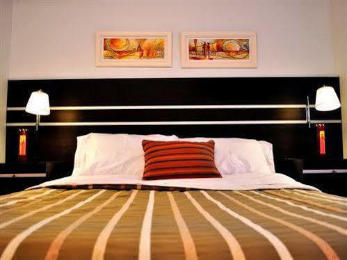 Santiago Building Departamentos Aparthotel คอร์โดบา ภายนอก รูปภาพ